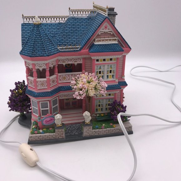 【おもちゃ】 Dept 56 Barbie Dream House by Department 56 / Mattel :109093905